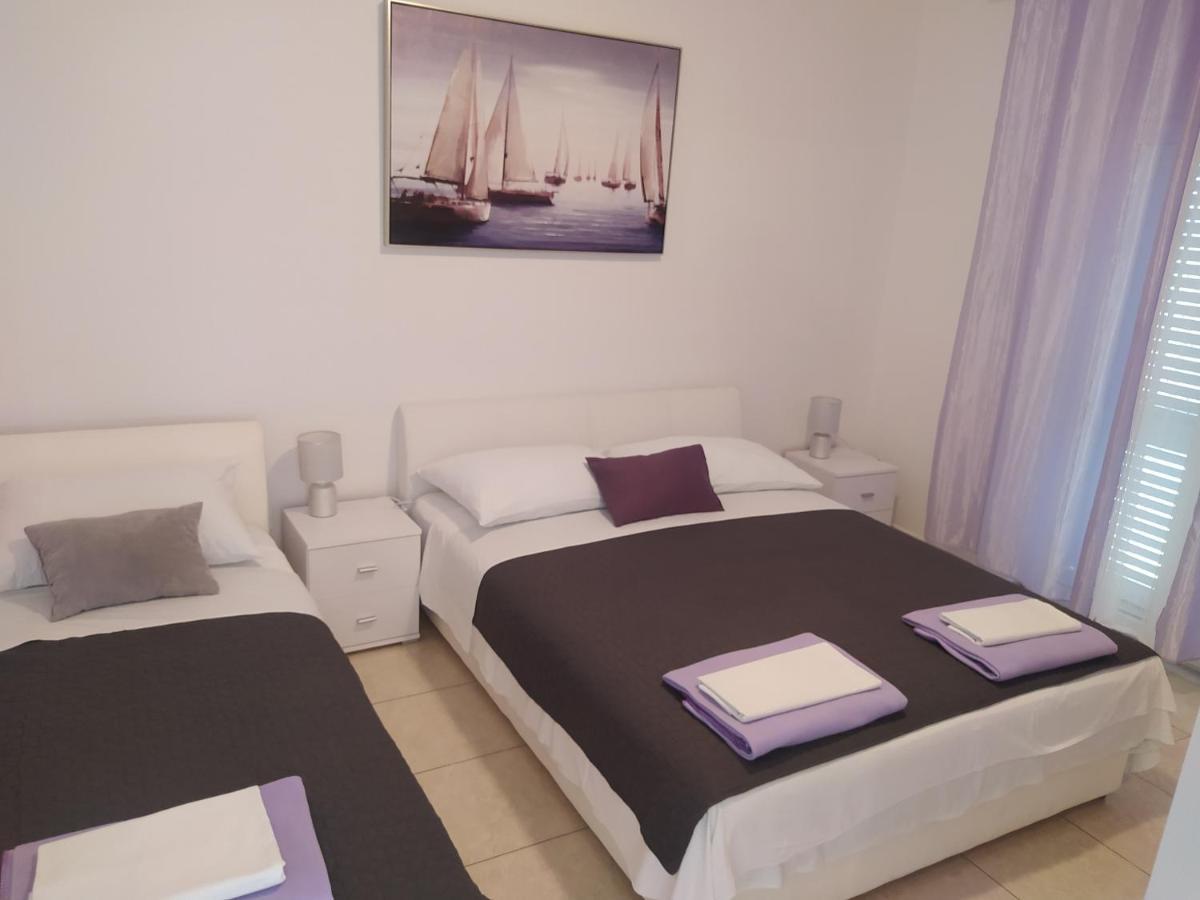 Apartmani Trubi 3 Vodice Ngoại thất bức ảnh