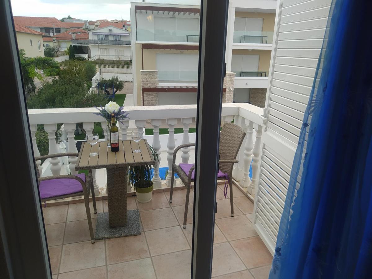 Apartmani Trubi 3 Vodice Ngoại thất bức ảnh