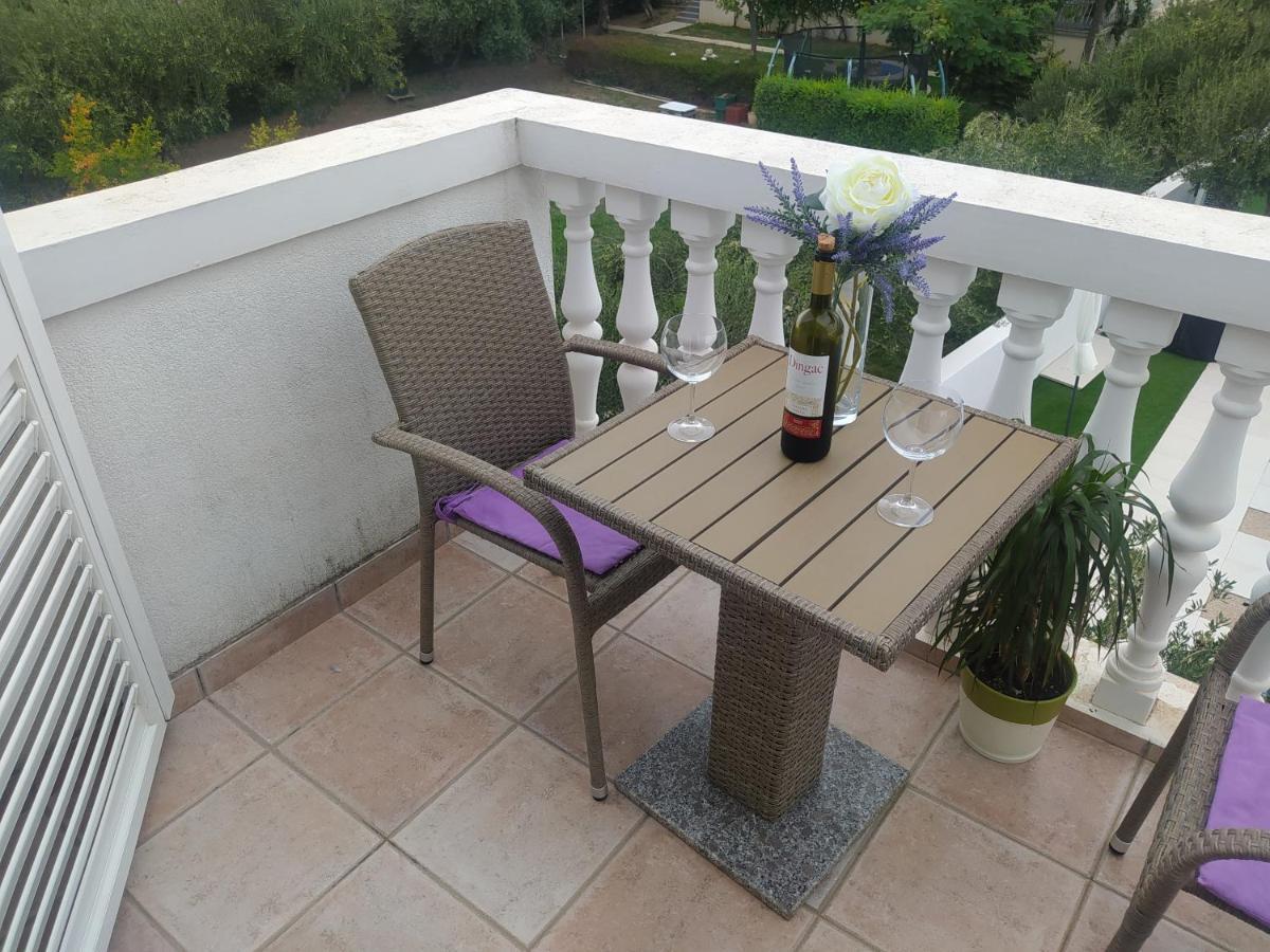 Apartmani Trubi 3 Vodice Ngoại thất bức ảnh