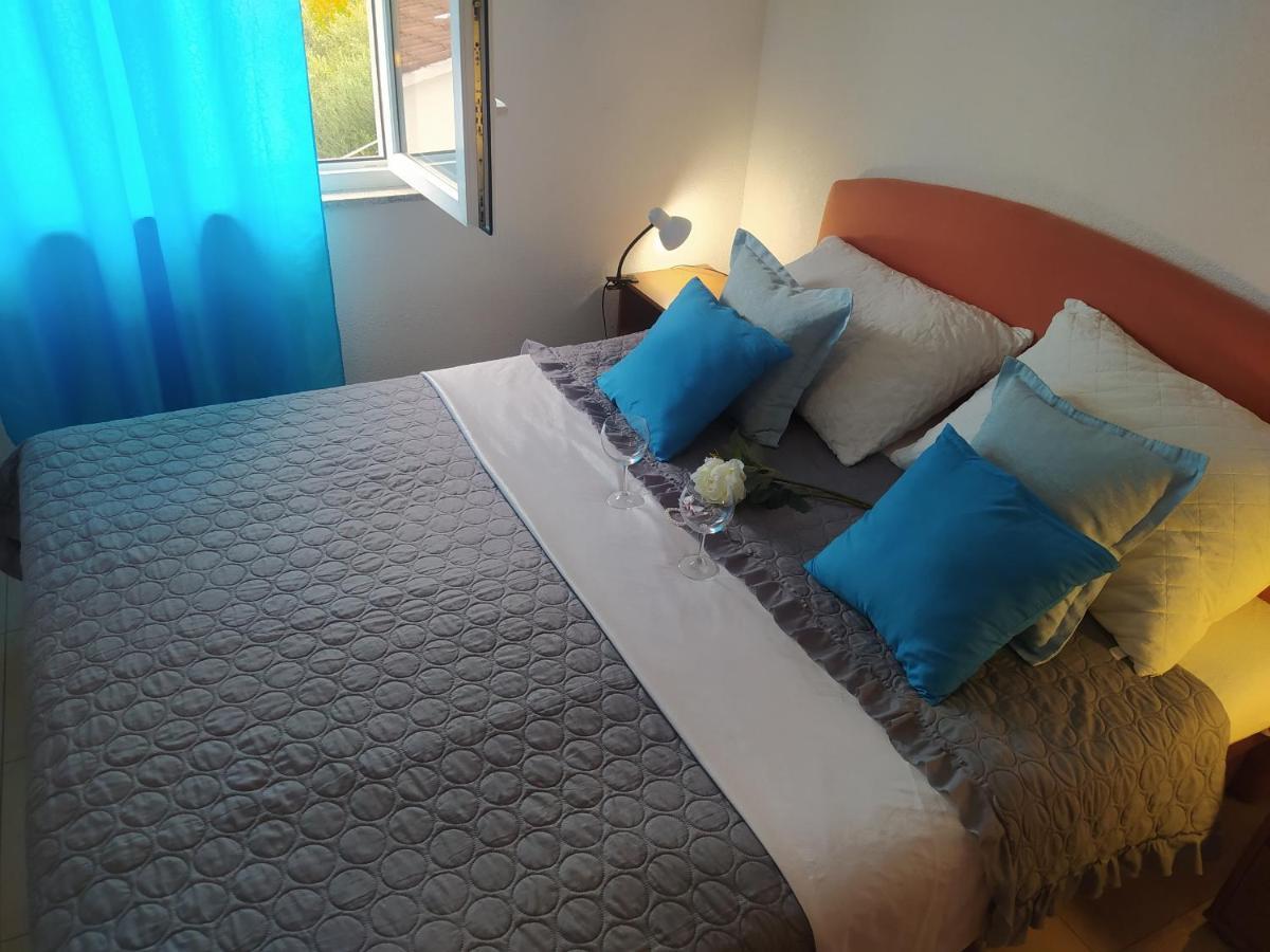 Apartmani Trubi 3 Vodice Ngoại thất bức ảnh